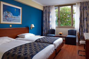 Titania_room_200